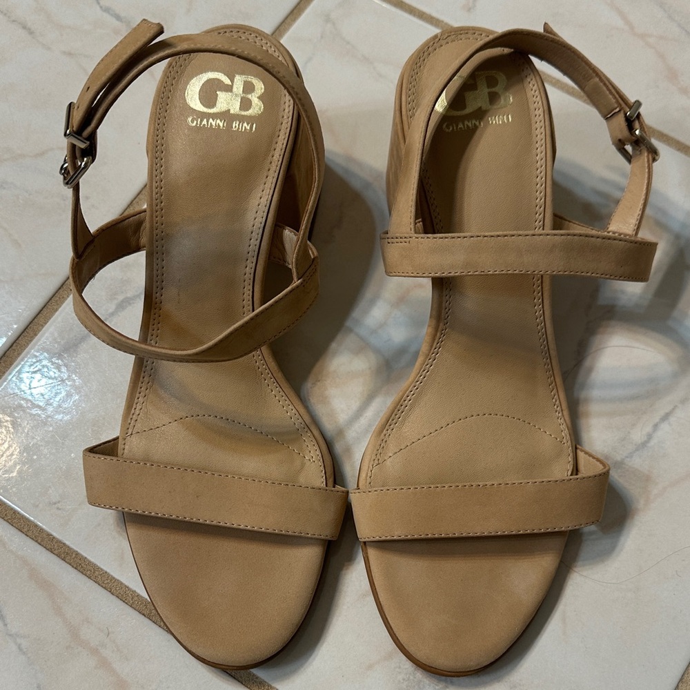 Gianni Bini Beige Strappy Heels